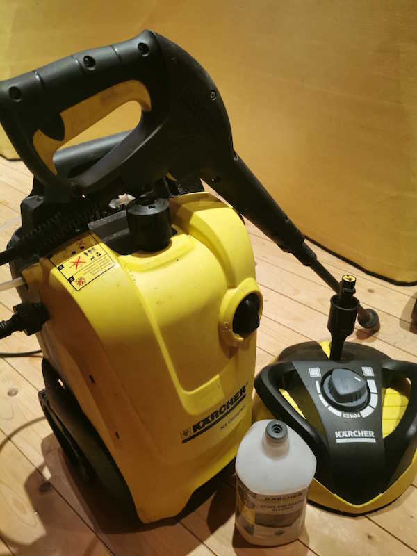 Kärcher Hochdruckreiniger K4 Compact mit Zubehör