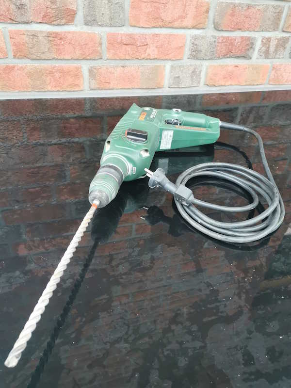 Bosch Bohrhammer, 420 W